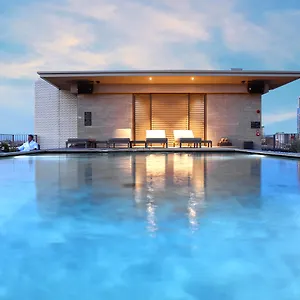 Viu Milan, A Member Of Design ***** Milano