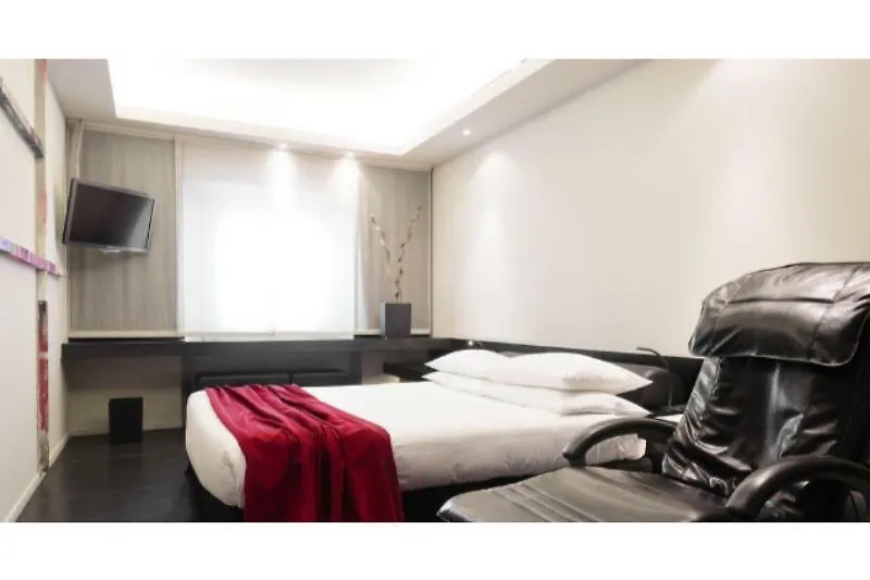 Straf, Milan, A Member Of Design Hotels